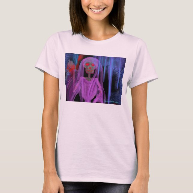 Veiled Skeleton T-Shirt (Framsida)