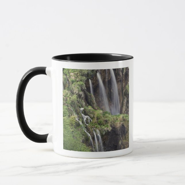 Veliki Slap (Vattenfall) Plitvice sjöarnas nationa Mugg (Vänster)