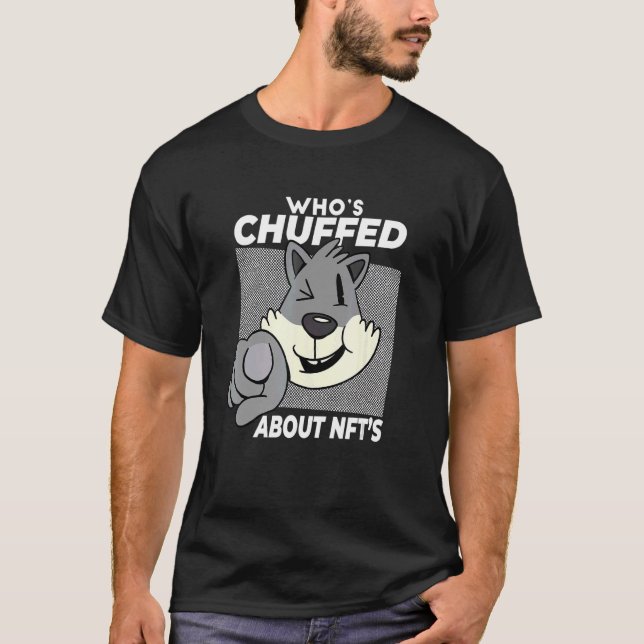 Vem är injagad på Nft's pekekorre? T Shirt (Framsida)