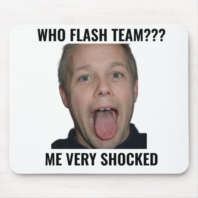 Vem Flashar Teamet Roligt Gamer Musmattor (Framsidan)