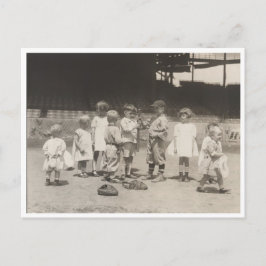 Vem kommer Fladdermus först? Vykort