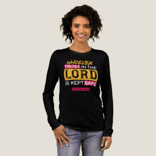 Vem som än litar på Herren är trygg Citat T Shirt