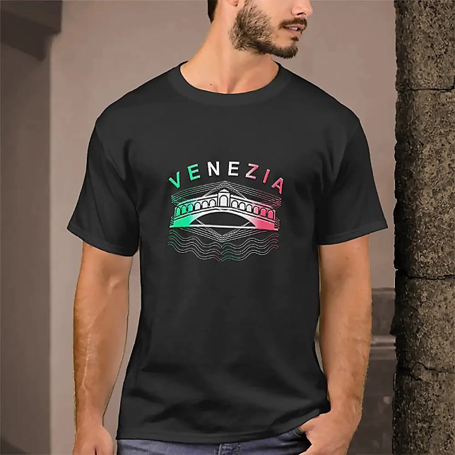 Venezia Rialto Bold Linjer Manar Grundläggande Mör T Shirt (Skapare uppladdad)