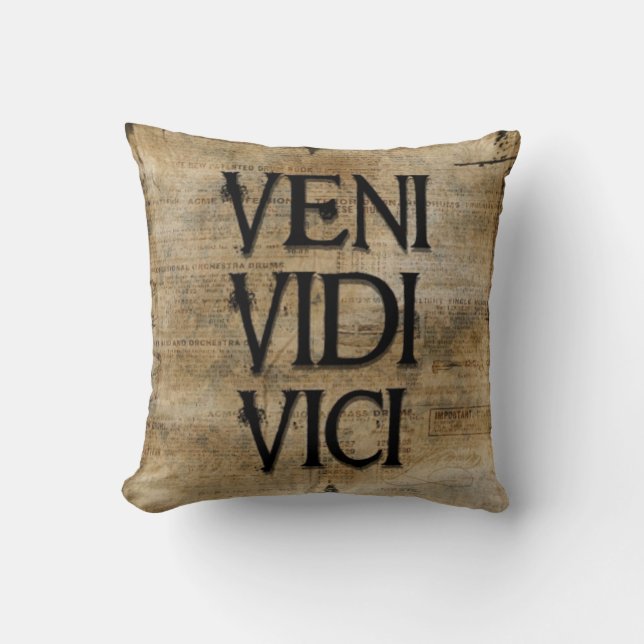 Veni Vidi Vici genom Vetro Designs Kudde (Framsida)