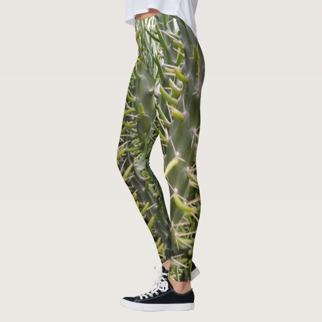 "Verdant Sentinels: The Prickly Majesty of Cactus Leggings (Vänster)