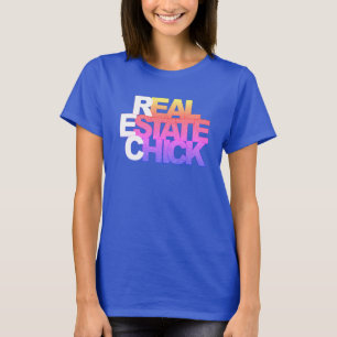 VERKLIGA CHICKAR I GODS SOM UPPSTÅR T SHIRT
