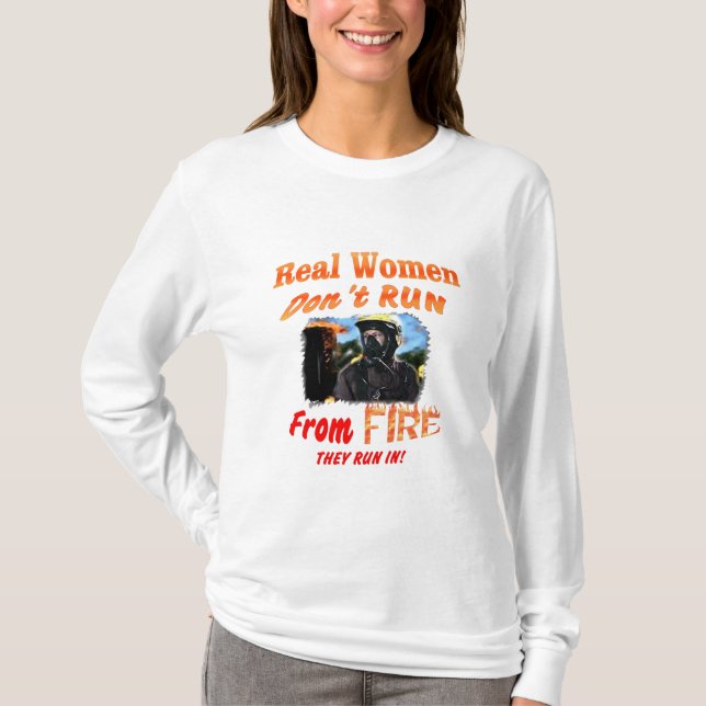 VERKLIGA KVINNOR TEE SHIRT (Framsida)