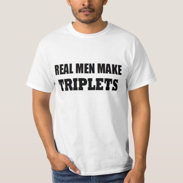 VERKLIGA MANAR GÖR TRIPPAR BABY DADDY NY PAPPA TEE SHIRT (Framsida)