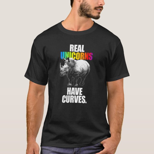 Verkliga universitet har Kurvor Rainbow Gym för kv T Shirt (Framsida)