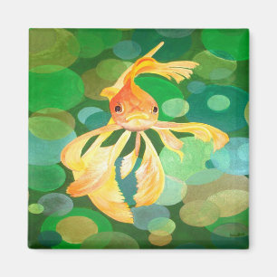 Vermilion Goldfish Swimming in Grönt Bubbles Magnet