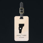 Vermont Karta Bröllop Luggage Tag, Anpassningsbar  Bagagebricka<br><div class="desc">Dessa statliga bagagetaggar gör perfektens bröllop-märkre eller välkomna säckars märkre. Koppla den till din gåva i stället för en typisk papper märkre, och de kan använda den i månader och år till komen. Märkrna har en persikofärgad vattenfärgsbakgrund. Om du vill ha ställe i hjärtat på platsen bröllop användor du alternativet...</div>
