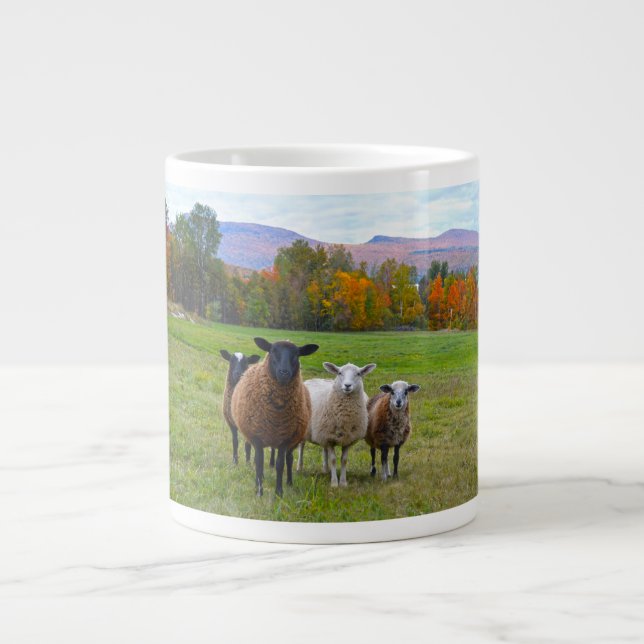 Vermont Sheep på hösten Jumbo Mugg (Framsidan)