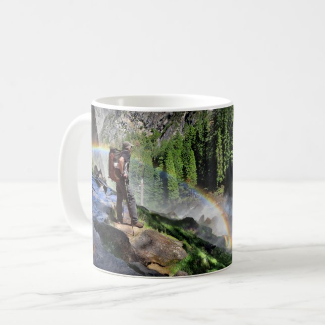 Vernal Fall Hiker och Rainbow Detail - Yosemite Kaffemugg (Framsida vänster)