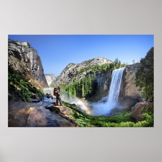 Vernal Fall Hiker och Rainbow - Yosemite Poster (Framsidan)