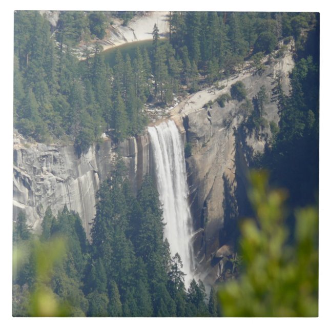 Vernal Falls från Glacier Point, CA Kakelplatta (Framsidan)