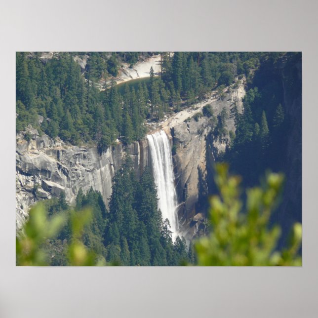 Vernal Falls från Glacier Point, CA Poster (Framsidan)