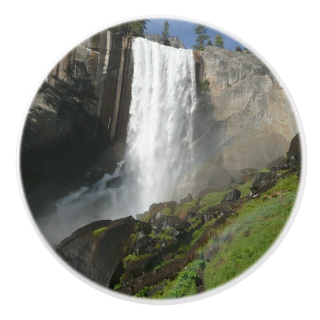 Vernal Falls I i Yosemite nationalpark Knopp (Framsidan)