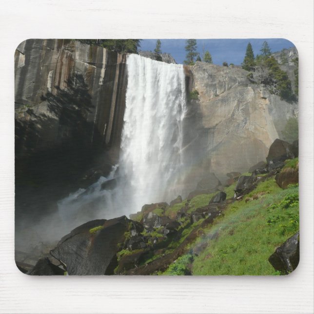 Vernal Falls I i Yosemite nationalpark Musmatta (Framsidan)