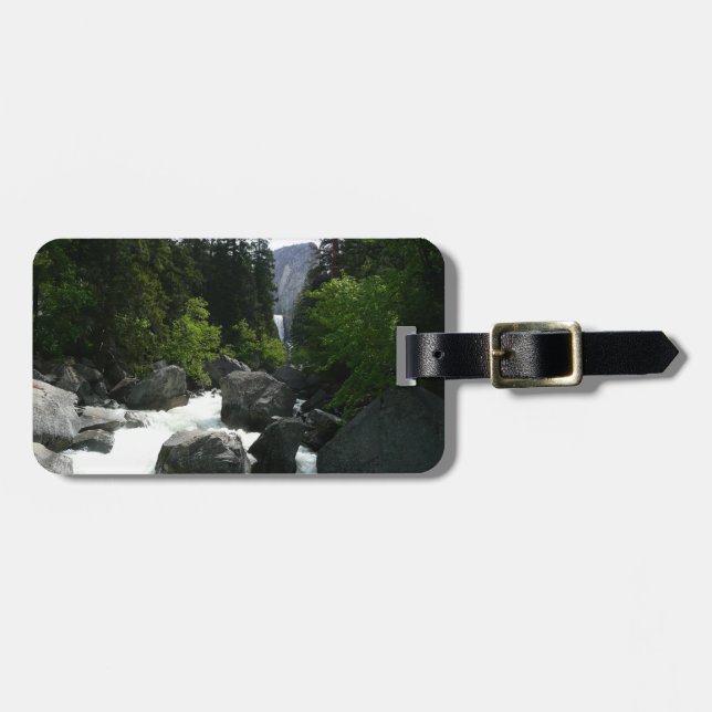 Vernal Falls på avstånd i Yosemite Bagagebricka (Horisontell Framsida)