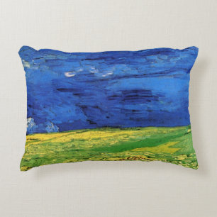 Vete fält under molnig himmel av Vincent van Gogh Prydnadskudde