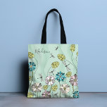 Vetemisk modern Blommigt, Girly Namn Tygkasse<br><div class="desc">Den här söta och visuella blommigten har blommor och drakar med personligen namn. Anpassa genom att redigera texten i textrutan. #blommigt #blommor #botanical #blommar #dragonfly #nature #tote #totes #totepåsar #accesspåsar #tillbehör #gåvor #giftforher #girly #personlig #personalizedgifts</div>