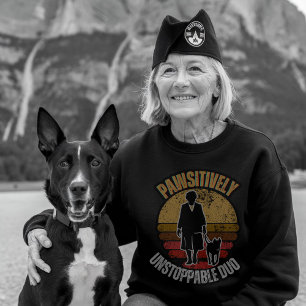 Veteran kvinna och hennes hund: Positivt ostoppbar T Shirt
