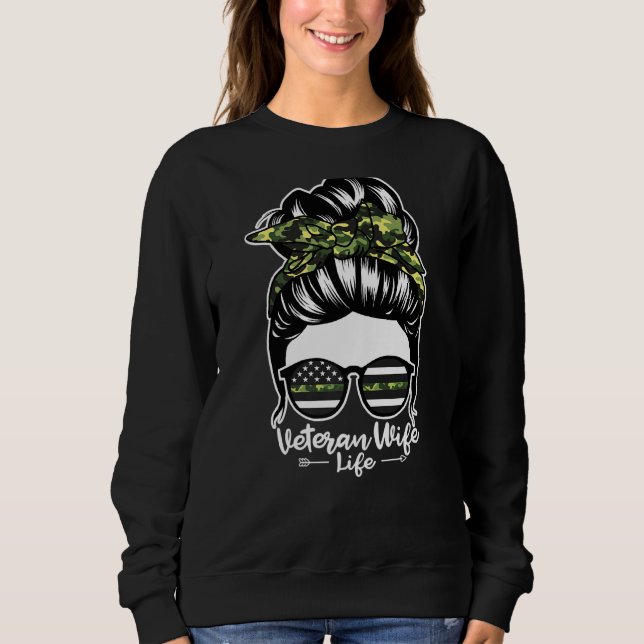 Veteran Maka Life Messy Bun Hair Funny Veteran Wif T Shirt (Framsida)