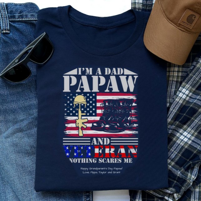 Veteran Pappa Papaw Inget Skrämmer mig Anpassade T Shirt (Veteran Dad Papaw Nothing Scares Me Customizable T-Shirt
)