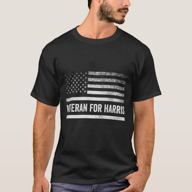 Veteraner i valet av Harris Walz, amerikansk Flagg T Shirt (Framsida)