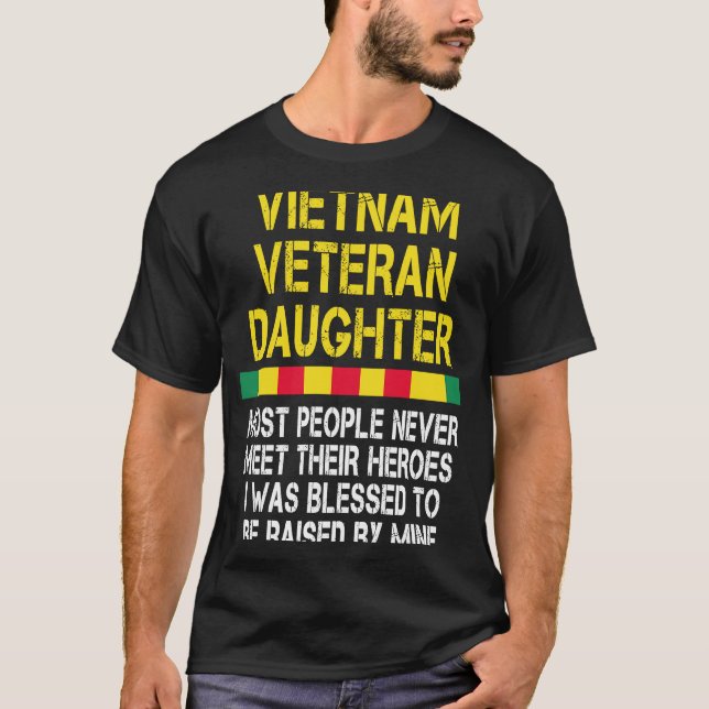 Veteranska vietnamesiska veterinärdagen t shirt (Framsida)