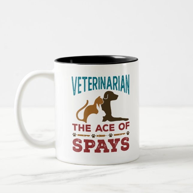Veterinär Joke The Ace of Spays Två-Tonad Mugg (Vänster)