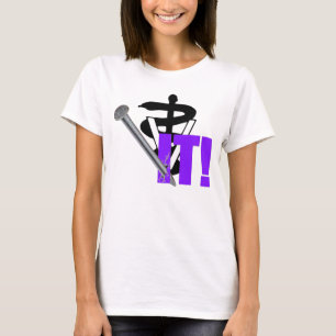 Veterinären Nailed det! Standard Fit T-Shirt