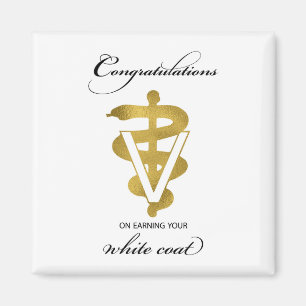 Veterinary White Jackar Ceremony-Grattisar Magnet