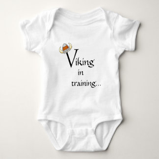 vhelmet iking, utbildning in… tee shirt