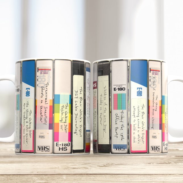 VHS Halloween skräckparodi Editable Movies Titles Kaffemugg (Skapare uppladdad)