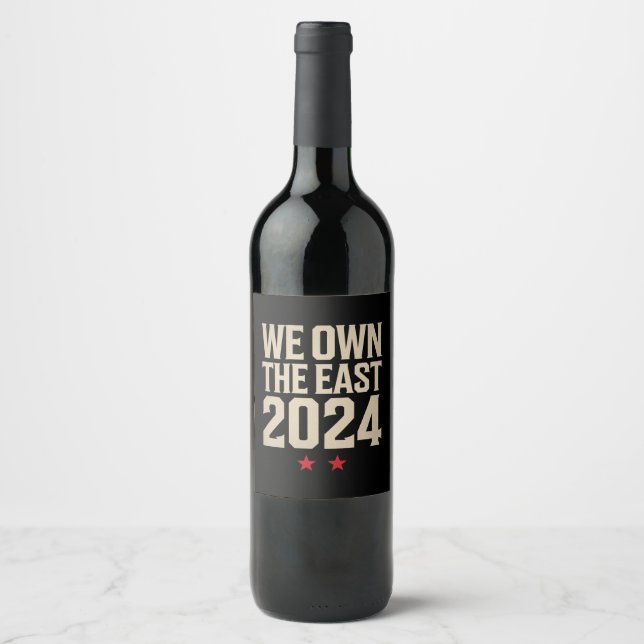 Vi äger öst 2024 vinflaska etikett (Framsida)