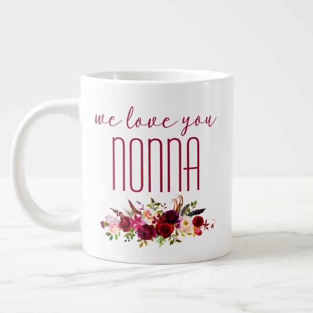 Vi älskar dig Nonna Burgundy Blommig Jumbo Mugg (Vänster)