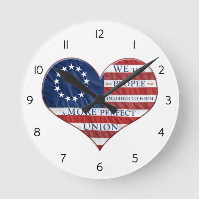 Vi amerikanska Flagga Heart Round Clock Rund Klocka (Framsida)