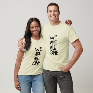 VI ÄR ALLA ETT-Manar-Organic Tee Shirt