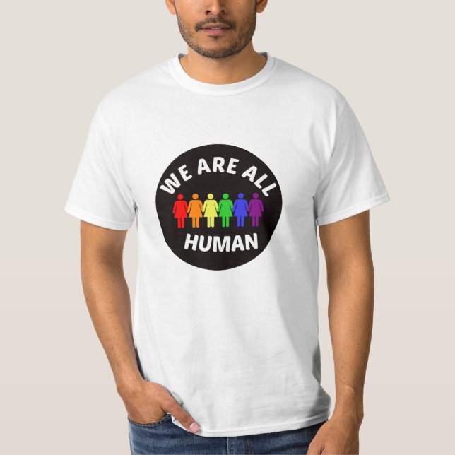 Vi är alla mänskliga t shirt (Framsida)