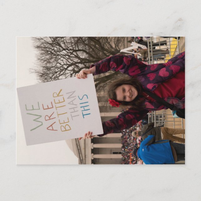 Vi är bättre än detta vykort (Framsida)