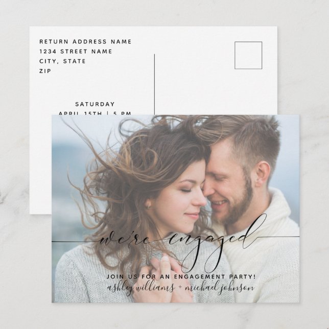 Vi är Engaged Modern Photo Förlovningsfest Inbjuda Vykort (Fram/baksida)