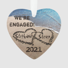 Vi är engagerade! Två hörningar i Sand Ornament