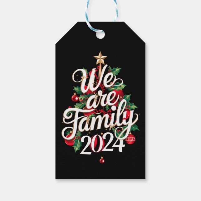 Vi är familjejulen 2024 Matching Pajama Presentetikett (Baksidan)
