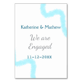 Vi är förlovade blågrå akvarellspiral stilfullt bordsnummer