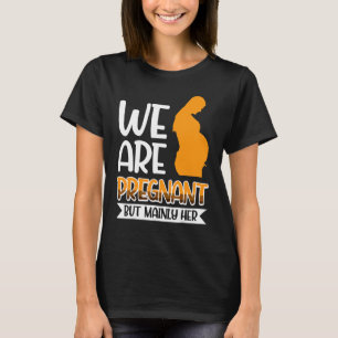Vi är gravida, men framför allt hennes t shirt