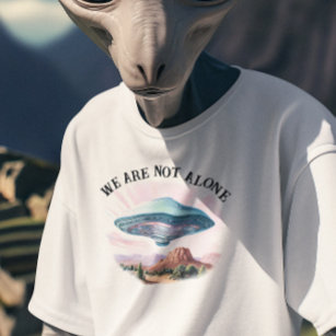Vi är inte Ensam UFO Alien T Shirt