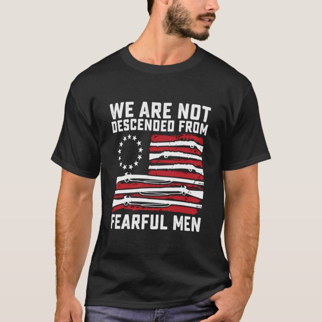 Vi är inte hängivna av ängslig Manar T Shirt (Framsida)