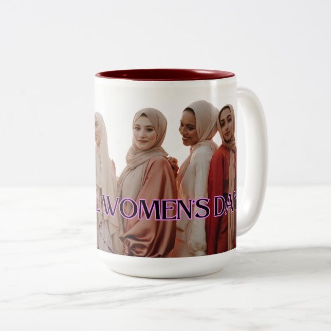 Vi Är Mer Än Någon Annans Något Två-Tonad Mugg (Framsida höger)