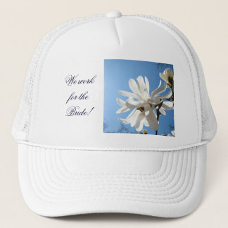 Vi arbetar för Bruden! mössa vit Blå Magnolior Keps